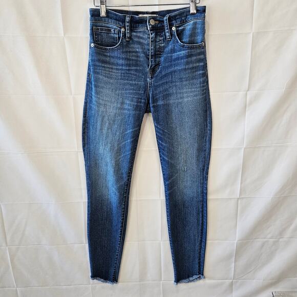 Madewell High Rise Skinny Distressed Raw Curved Hem Blue Size 26T - Picture 1 of 16
